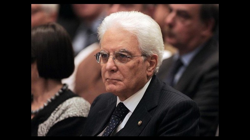 Mattarella a Napoli da domani a lunedì: domenica alla prima San Carlo