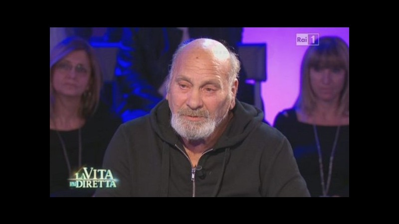 La vita in diretta, la storia di Mario: clochard ‘sfrattato’ dal Giubileo