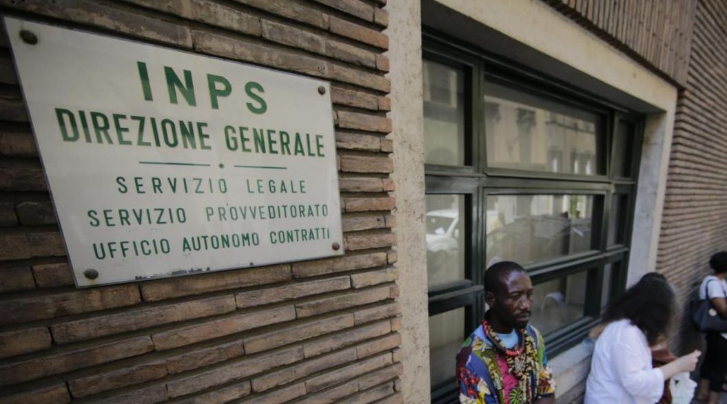 Lavoro, Inps: Quasi 92 milioni voucher in 10 mesi (+67,6%) Lavoro, Inps: Quasi 92 milioni voucher in 10 mesi (+67,6%)