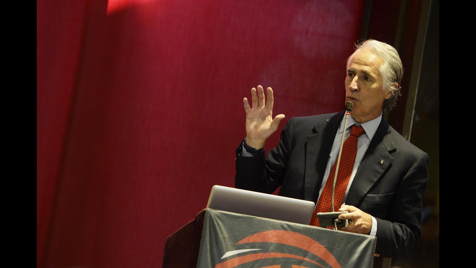 Malagò: Stupito da botta e risposta fra Gabrielli e Pallotta