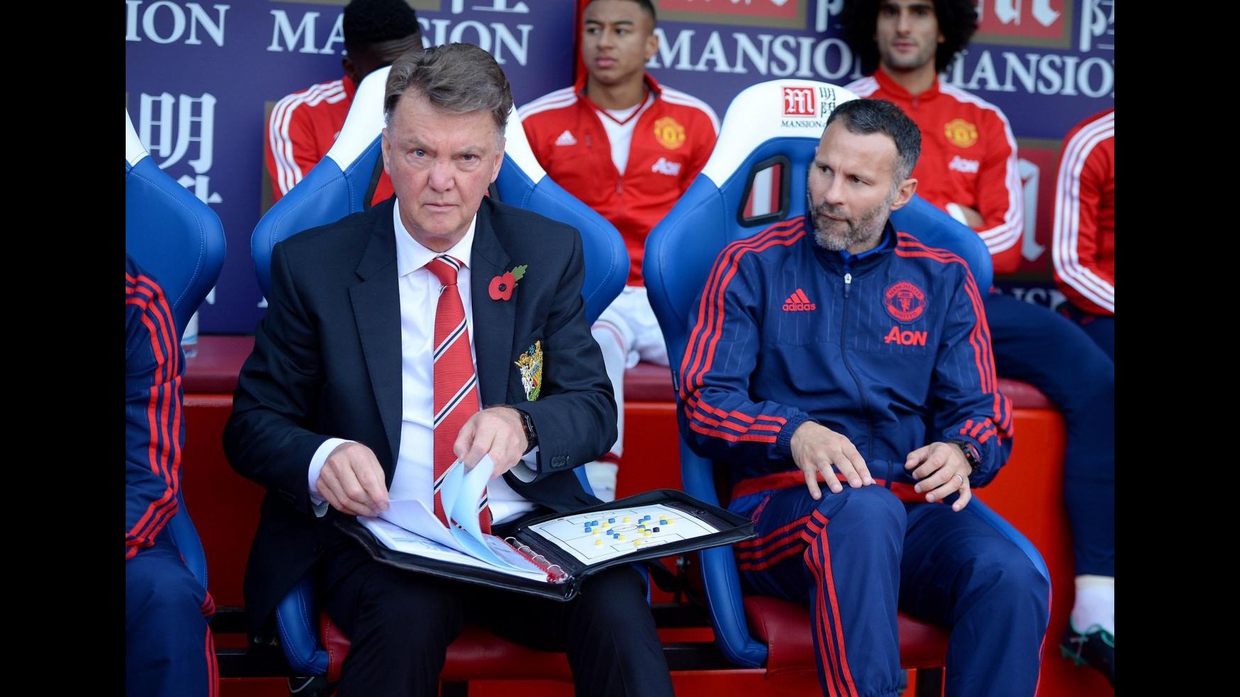 United, per il dopo-Van Gaal ipotesi Giggs traghettatore
