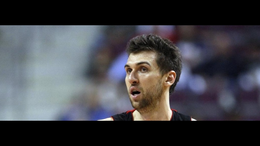 Nba: Brooklyn ko con 2 punti Bargnani, Cleveland cade ancora