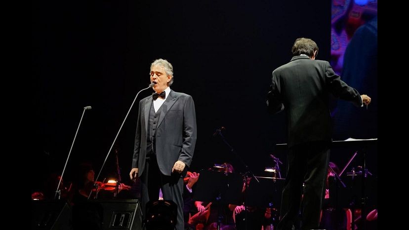 Musica, Andrea Bocelli conquista il disco d’oro con ‘Cinema’