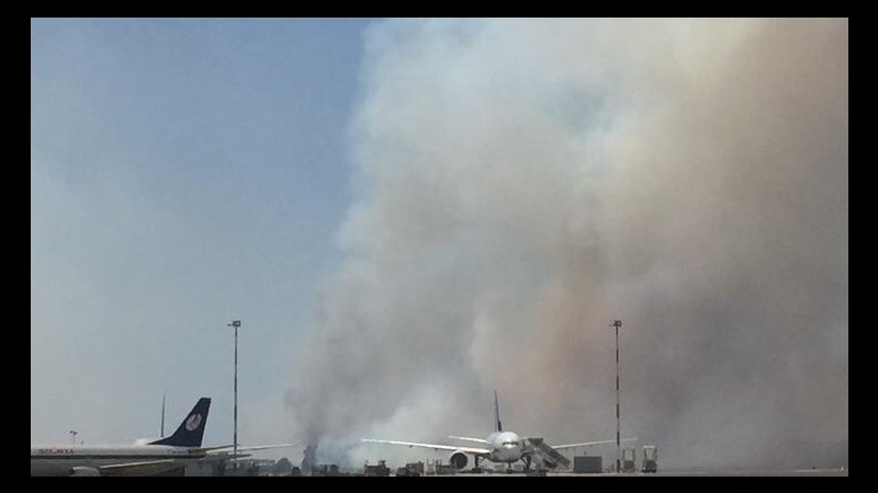 Turchia, esplosione all’aeroporto Istanbul: un morto, si indaga su cause