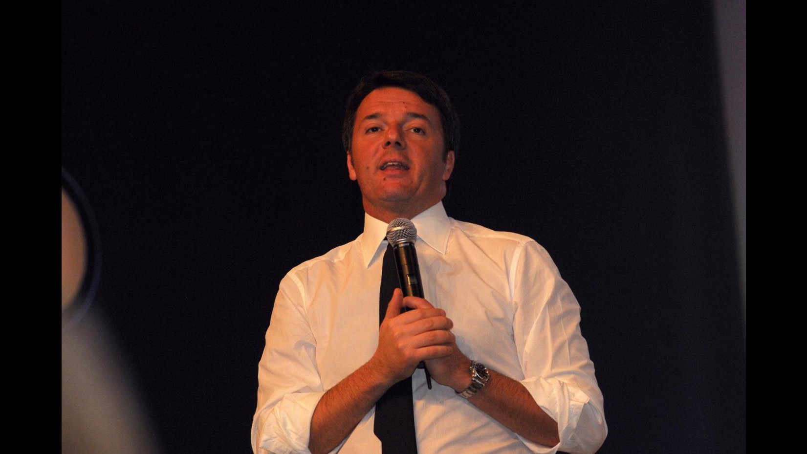 Renzi: Ripresa c’è ma non sono soddisfatto. Il 2016 si chiuderà con il Pil a +1,5%