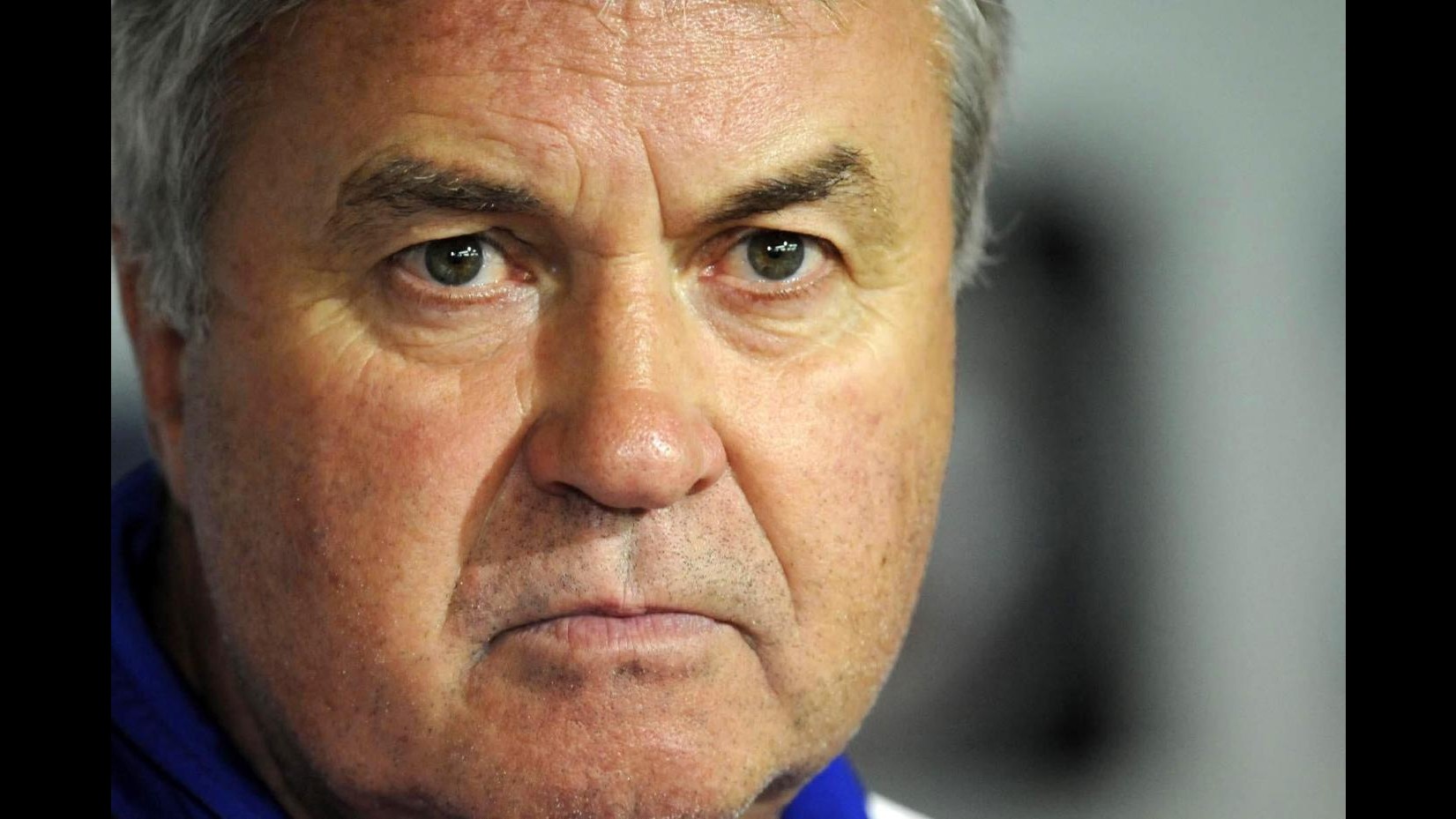 Chelsea, via al dopo-Mourinho: Hiddink è il nuovo allenatore