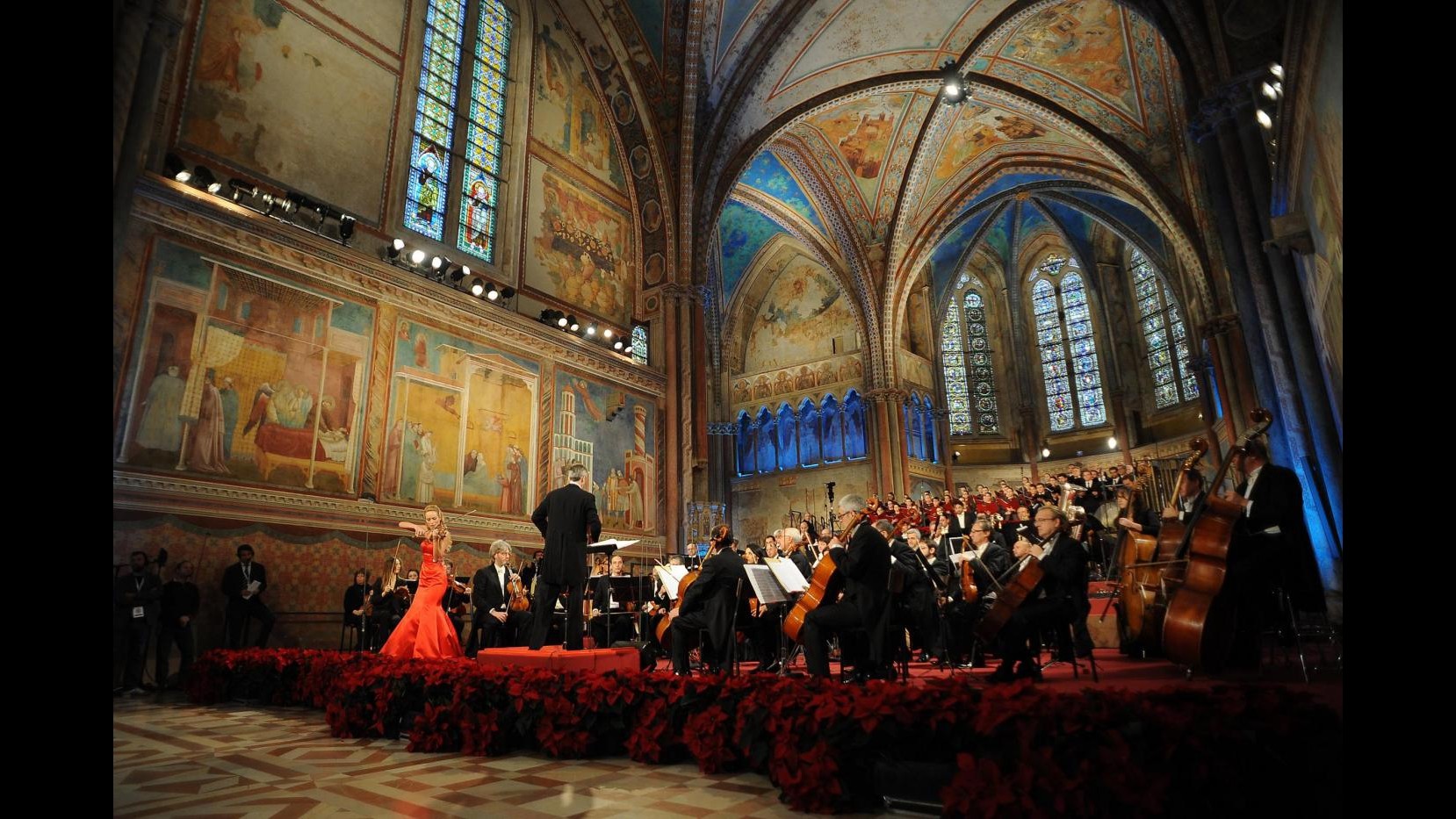 Concerto di Natale ad Assisi, presenti Pinotti e Grasso