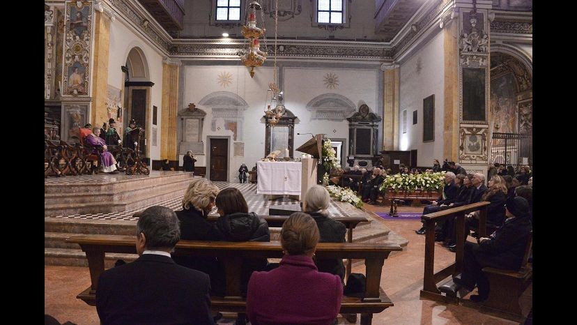 Legali vescovo Mazara: Su conto mosnignor Mogavero nessun transito denaro