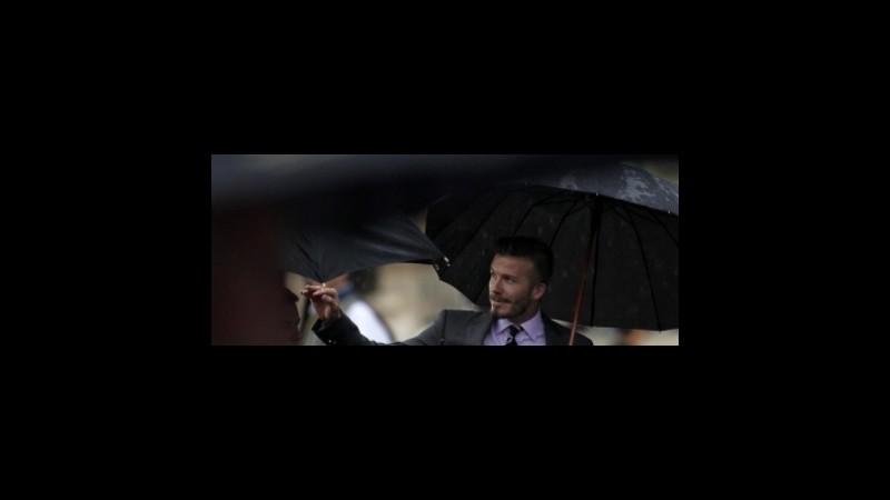 Beckham custode della fiamma olimpica: la partecipazione ai Giochi a 1,57