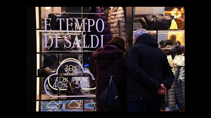 Saldi, a Roma e Milano avvio diesel: per vetrine ma pochi comprano