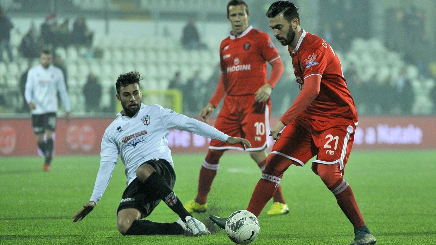 Pro Vercelli cade in casa: 1-2 contro il Perugia