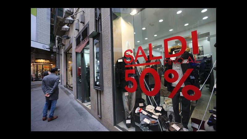 Saldi, a Roma al via domani: scatta piano sicurezza