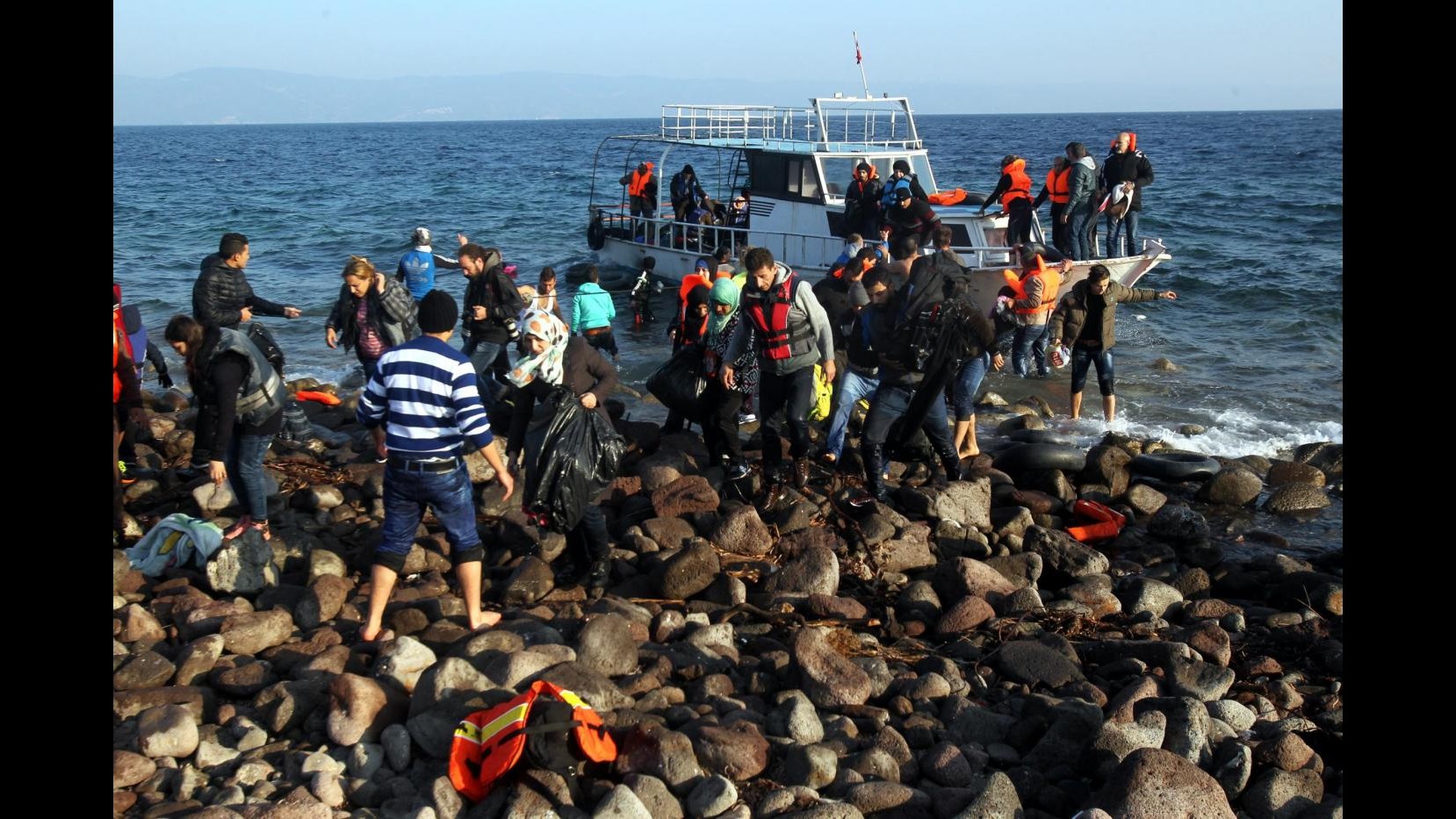 Migranti, naufragio in mar Egeo: morto bimbo siriano di 2 anni