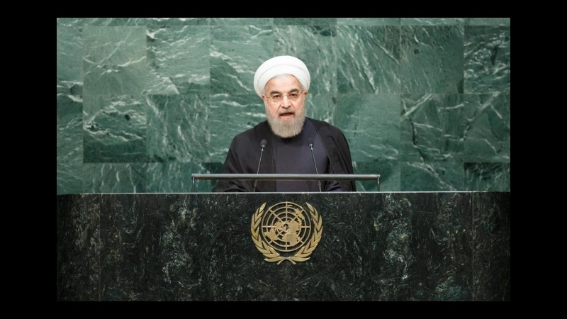 Iran, il presidente Rohani ordina l’espansione del programma missilistico
