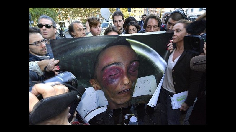 Caso Cucchi, spunta audio choc di carabiniere indagato. Legale: Agghiacciante