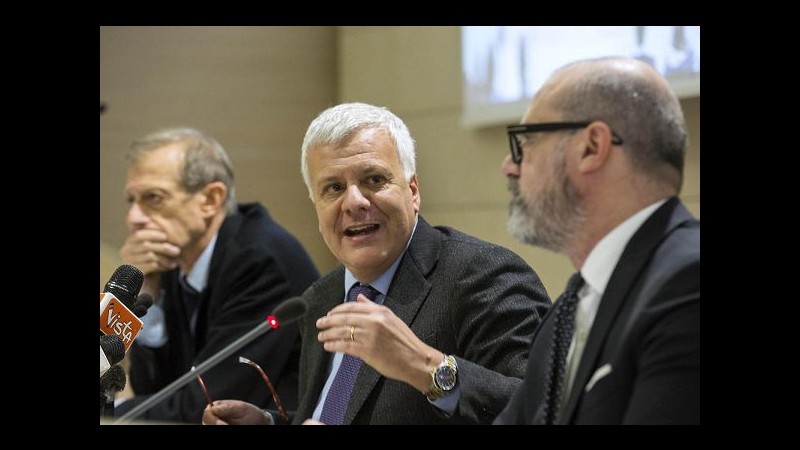 Smog, Galletti: 12 milioni per emergenza e Comitato enti locali