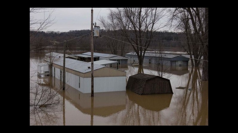 Usa, 20 morti e centinaia di sfollati per inondazioni in Missouri