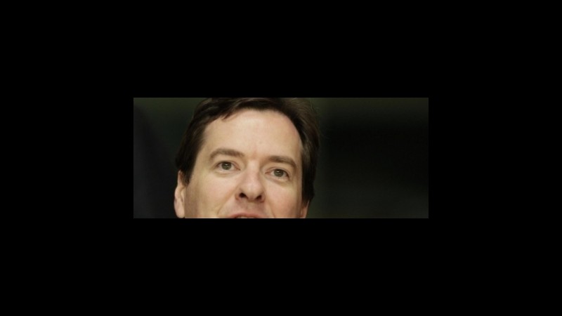 Gb, budget speech: in lavagna la cravatta di Osborne e il “pisolino” di Clarke