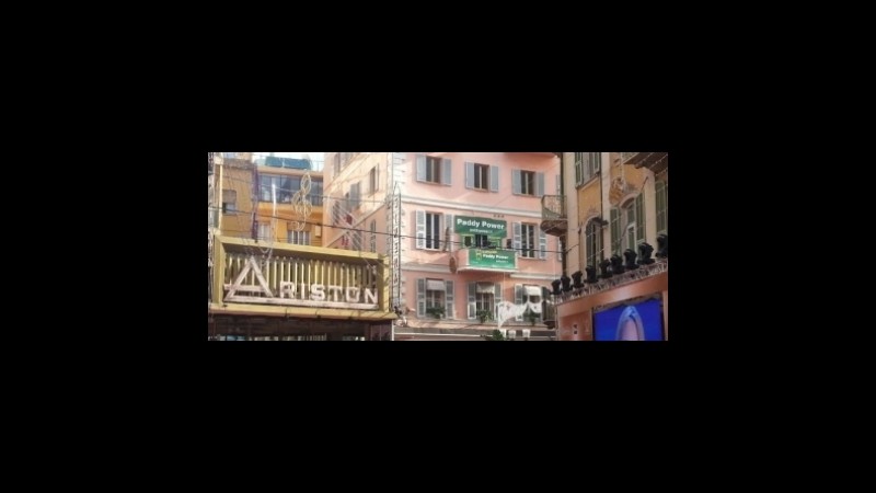 Sanremo, Paddy Power: basta un tweet per far cantare il jukebox umano