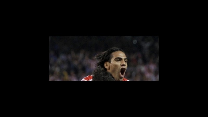 Calciomercato: Chelsea-Falcao, i bookmaker rimandano l’affare