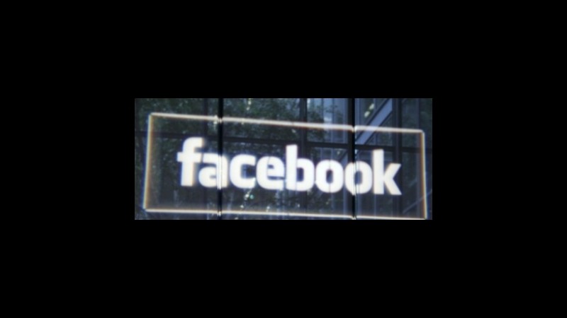Facebook ha un miliardo di utenti, in lavagna il raddoppio entro il 2020