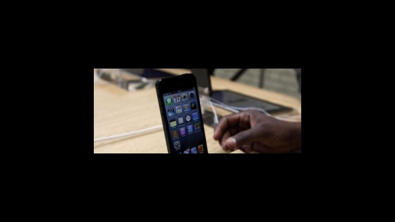 Apple, scalata in Borsa: per i bookie nel 2013 le azioni varranno 1000 dollari