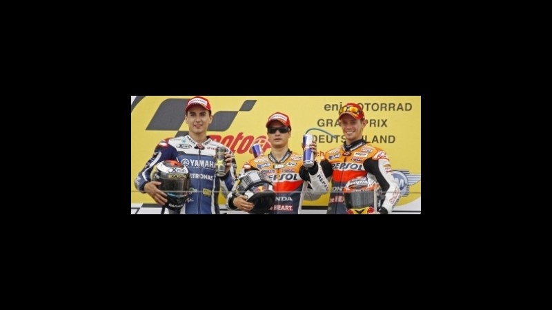 MotoGp, Lorenzo e Stoner sempre più vicini in quota per il titolo