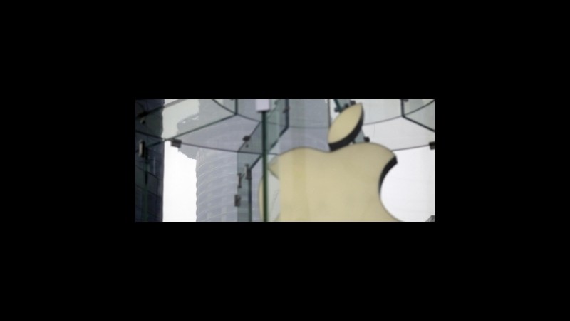 Apple, profitti in calo: per i bookie si allontana il traguardo dei 1000 dollari ad azione