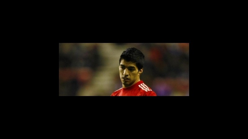 Premier: Suarez fuori per razzismo, ma i bookmaker “riducono” la squalifica