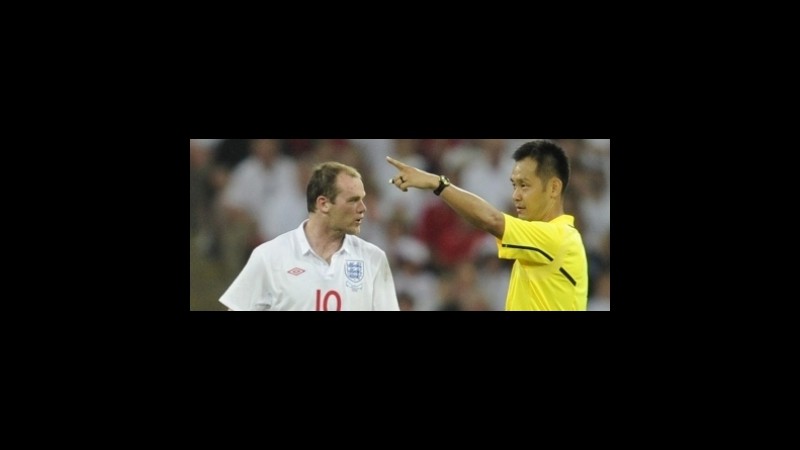 Euro 2012, Rooney aspetta il verdetto dell’Uefa: squalifica ridotta a 1,83