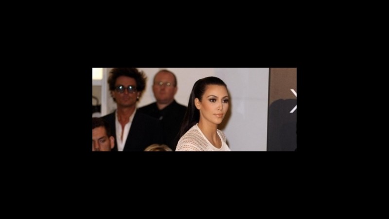 Kim Kardashian divorzia, in lavagna le nozze con Clooney e Di Caprio