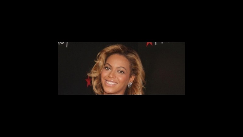 Musica, Beyoncè aspetta una bambina: per i bookie si chiamera Shawna