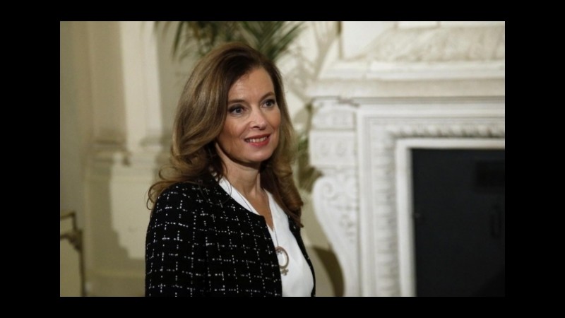 Francia, scandalo Hollande: i bookie con Valerie, sarà premiére dame fino a fine anno