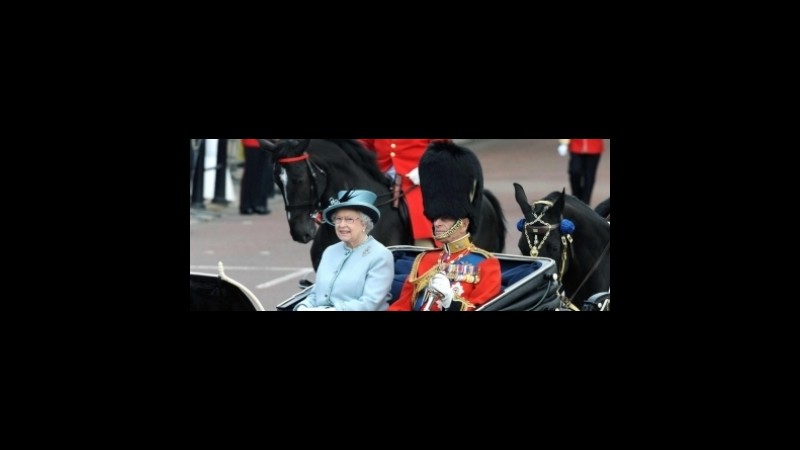Royal Ascot, i bookmaker puntano sul cappello verde della Regina