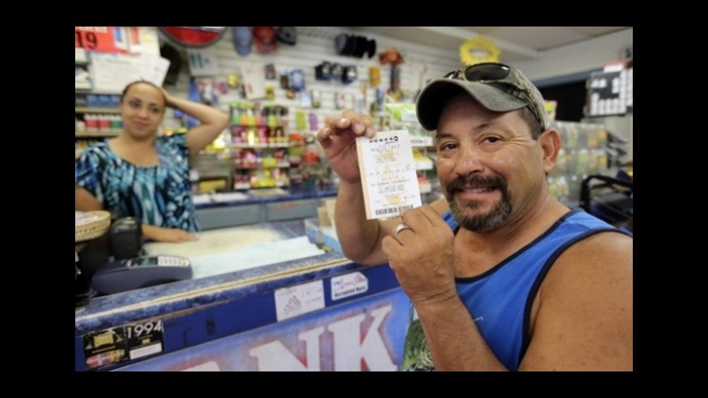 Usa, cade il jackpot del Powerball: in tre vincono 448 milioni di dollari