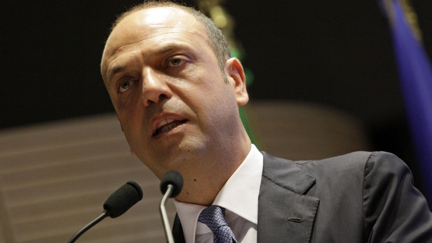 Alfano: Reato immigrazione clandestina non ha funzionato