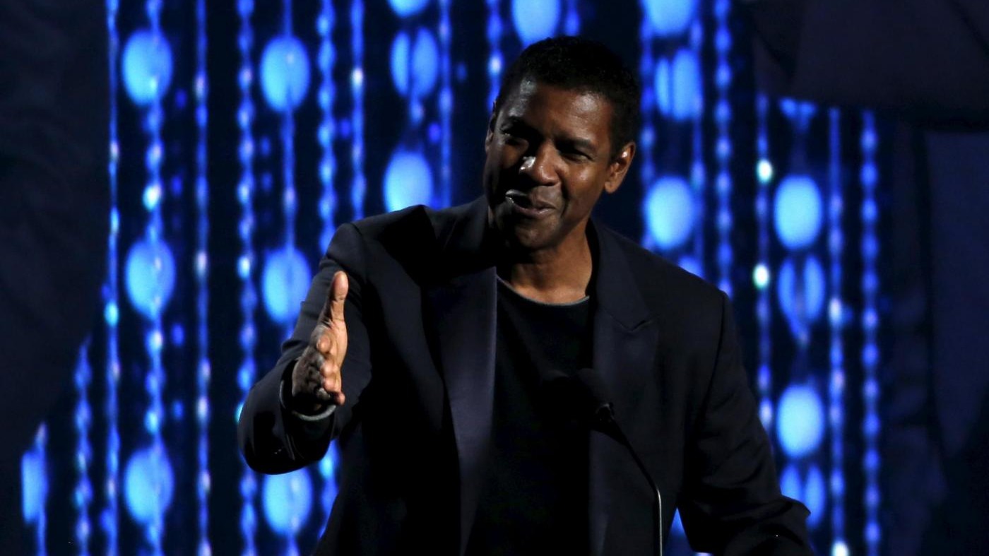 Golden Globe, Denzel Washington riceve globo alla carriera