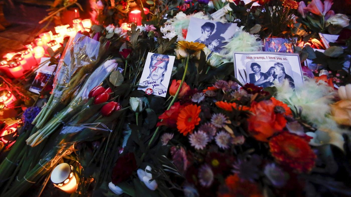 Bowie, omaggio duomo Utrecht: campane suonano Space Oddity