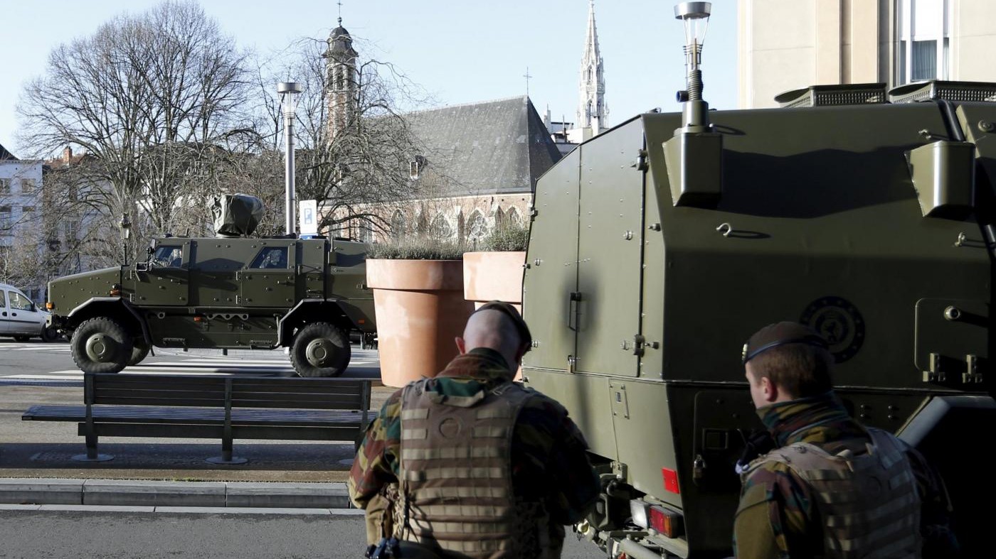 Parigi, identificate in Belgio 3 case usate per preparare attacchi