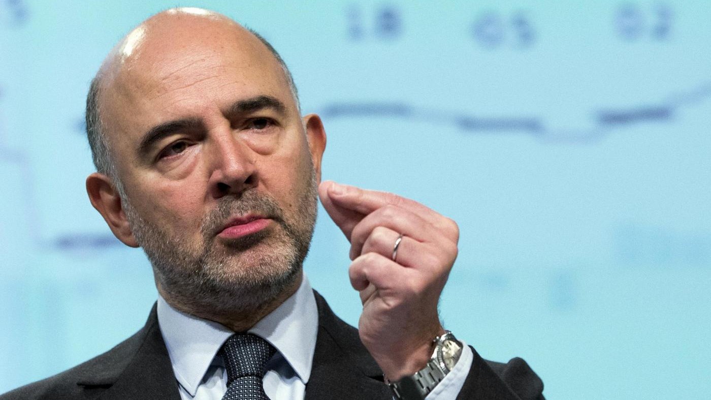 Ue, Moscovici: Italia ha avuto più di altri, ora non critichi