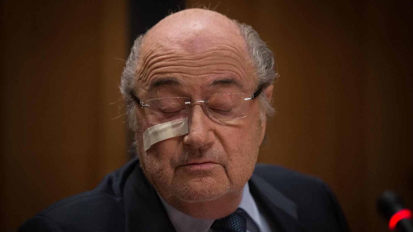 Caso Fifa, Blatter riceve stipendio anche dopo squalifica