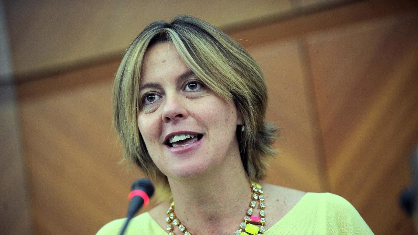 Sanità, Lorenzin: Direttori Asl saranno giudicati su obiettivi