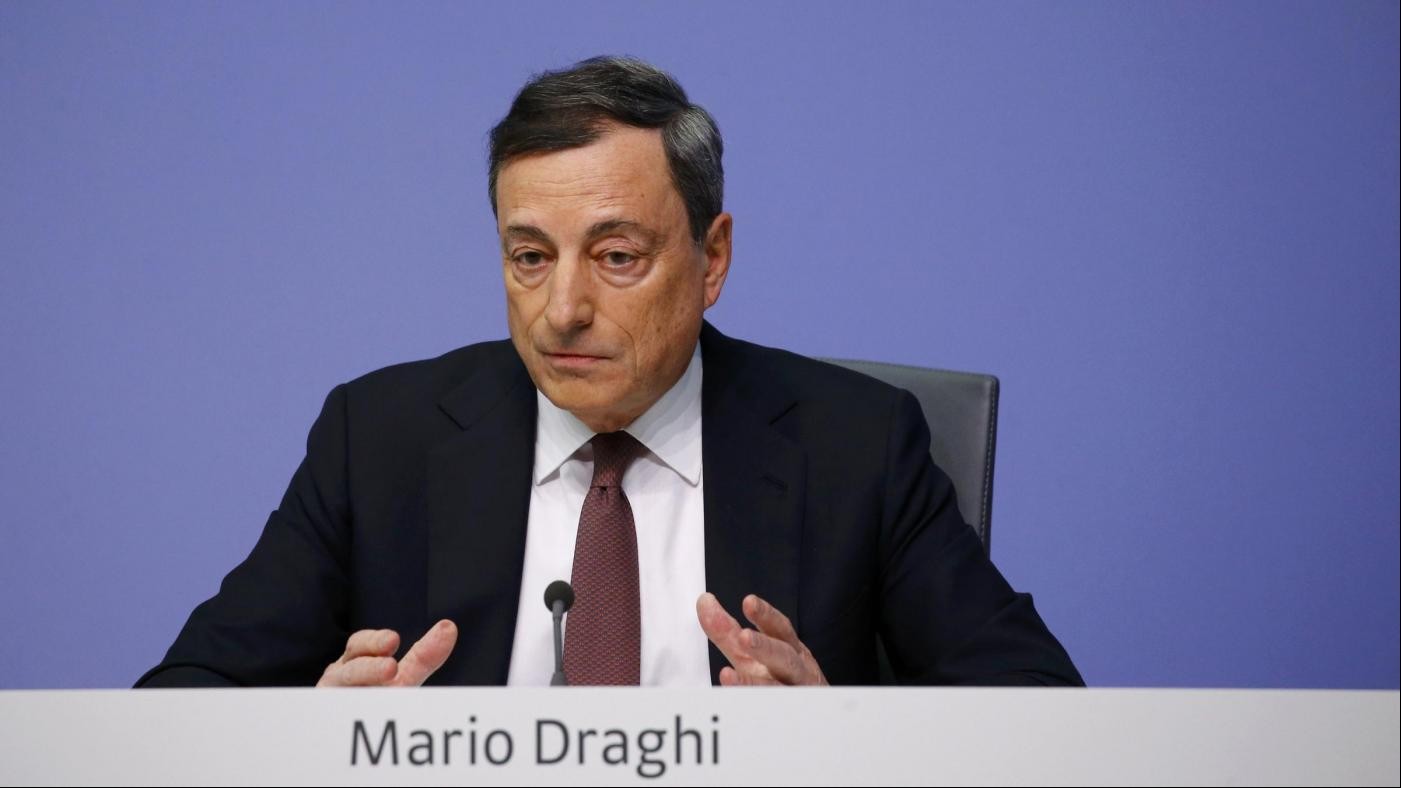 Bce, Draghi apre a intervento a marzo e infiamma Borsa