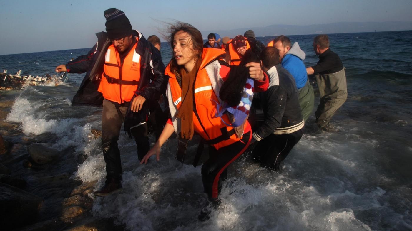 Migranti, naufragio a largo Turchia: 12 morti, tre sono bimbi