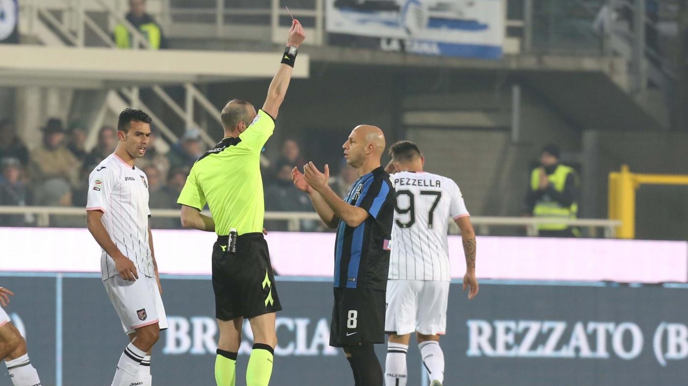 Calcio, Striscia: Tapiri di carbone all’Atalanta, squadra più cattiva