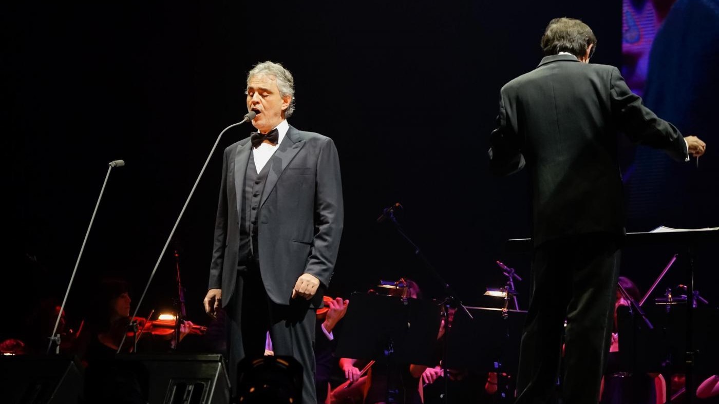 Andrea Bocelli conquista il disco d’oro con ‘Cinema’
