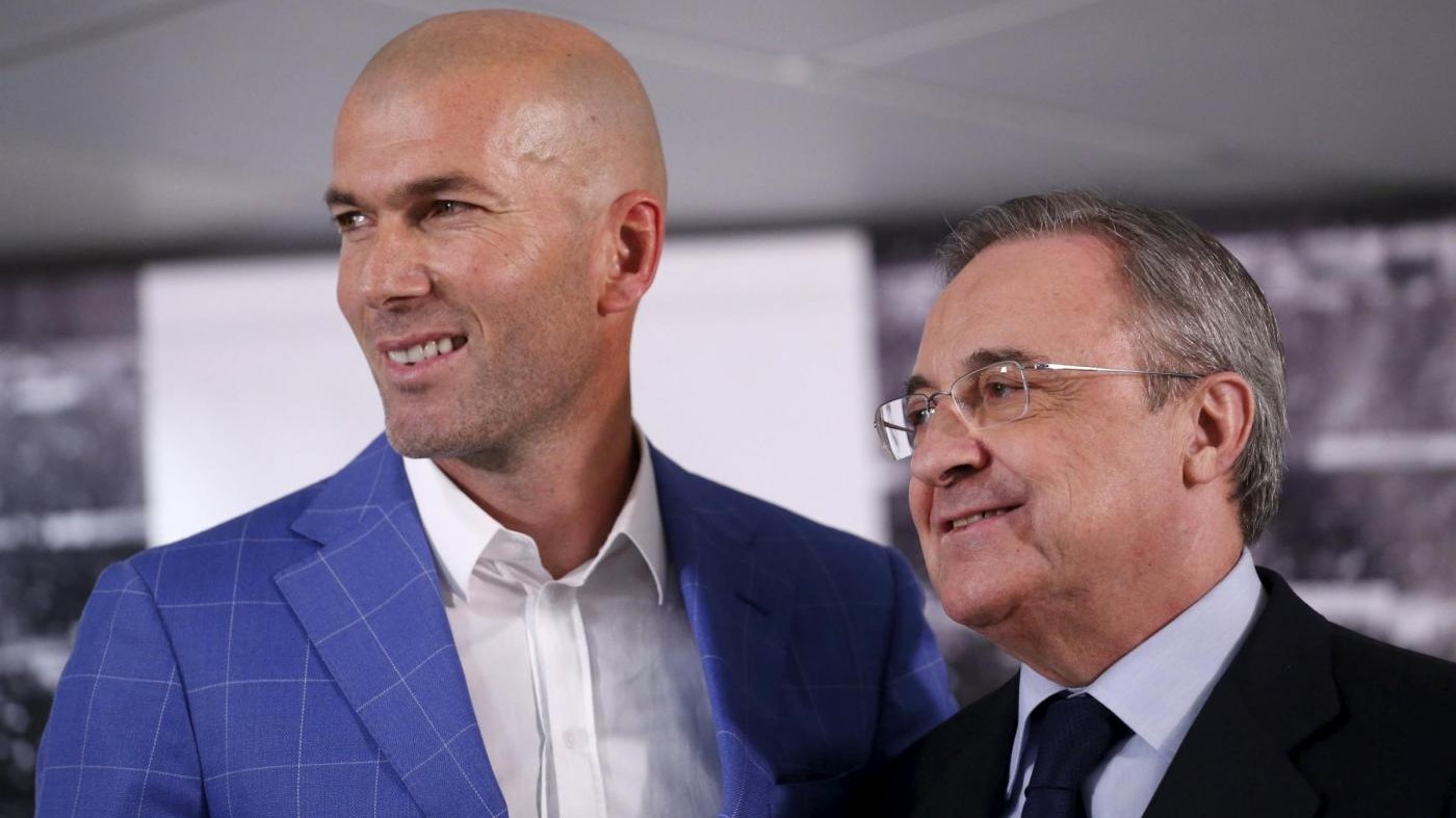 Il Real Madrid esonera Rafa Benitez, la panchina a Zinedine Zidane