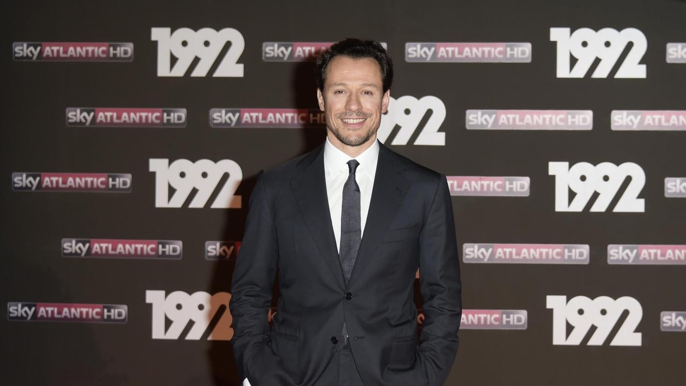 Tv, ‘1992’ con Stefano Accorsi sbarca su La7