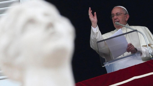 Matrimonio, nuova rivoluzione di Papa Francesco: rito breve per nullità nozze