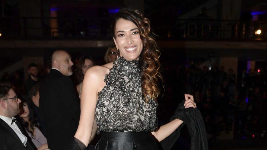 Scontro Nina Zilli-Salvini, il ministro: “Mi offende con soldi pubblici”
